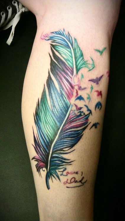 点击大图看下一张：羽毛纹身代表纯洁，是永恒的象征