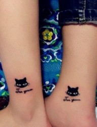脚部时尚帅气的猫咪纹身图片
