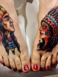 脚背上一幅印第安人物纹身图片