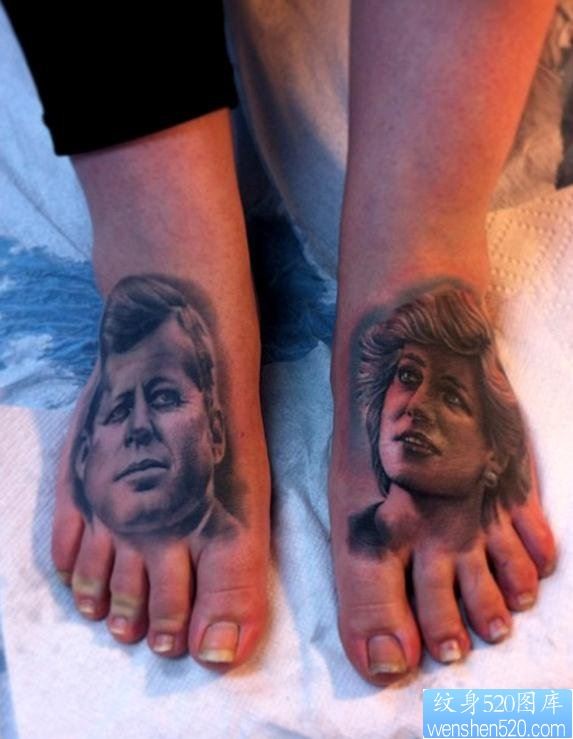 点击大图看下一张：脚背上一幅美国总统肖像纹身图片