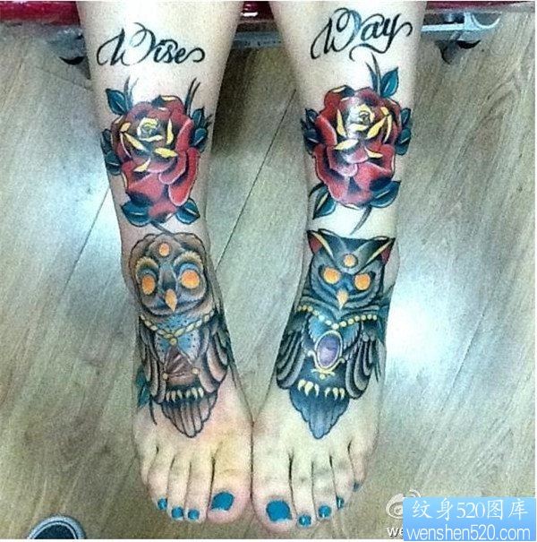 点击大图看下一张：脚背彩色猫头鹰玫瑰花纹身图案
