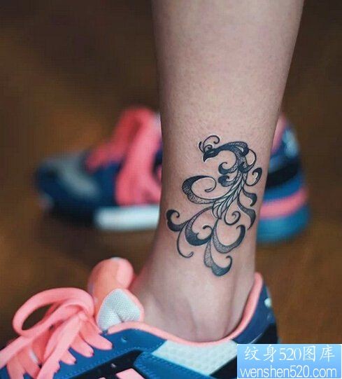 点击大图看下一张：女性脚踝图腾凤凰纹身图案