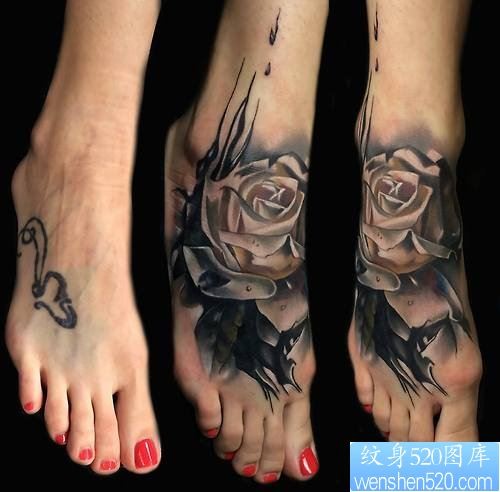 点击大图看下一张：一款脚背黑灰玫瑰花纹身图案