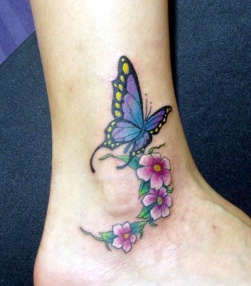 点击大图看下一张：脚踝漂亮的蝴蝶纹身图2