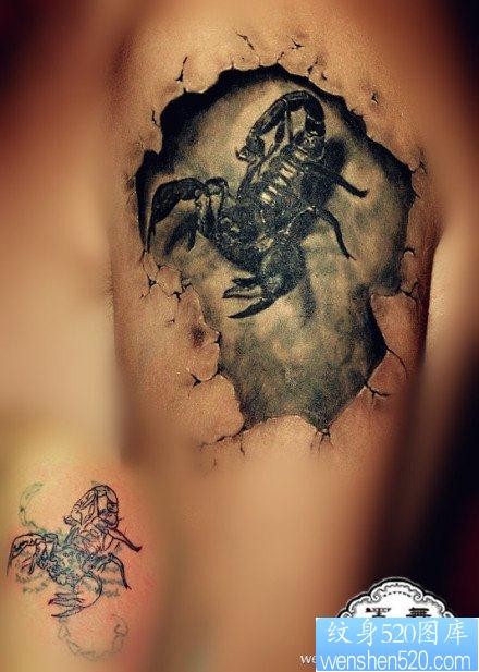 点击大图看下一张：手臂经典很酷的写实蝎子纹身图片