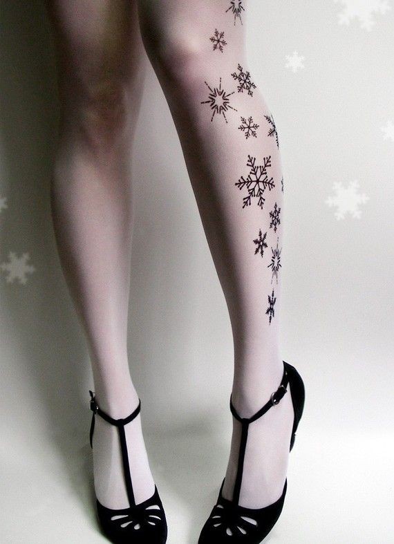 点击大图看下一张：一幅小清新—女孩子腿部雪花纹身图片图3