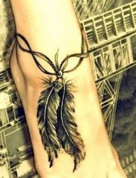 流行精美的脚链纹身图片