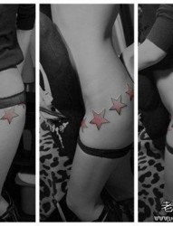 美女臀部时尚精美的五角星纹身图片