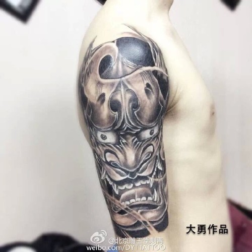 点击大图看下一张：纹身作品欣赏图23