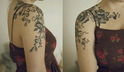 点击大图看下一张：性感妖娆女性肩背部纹身图7