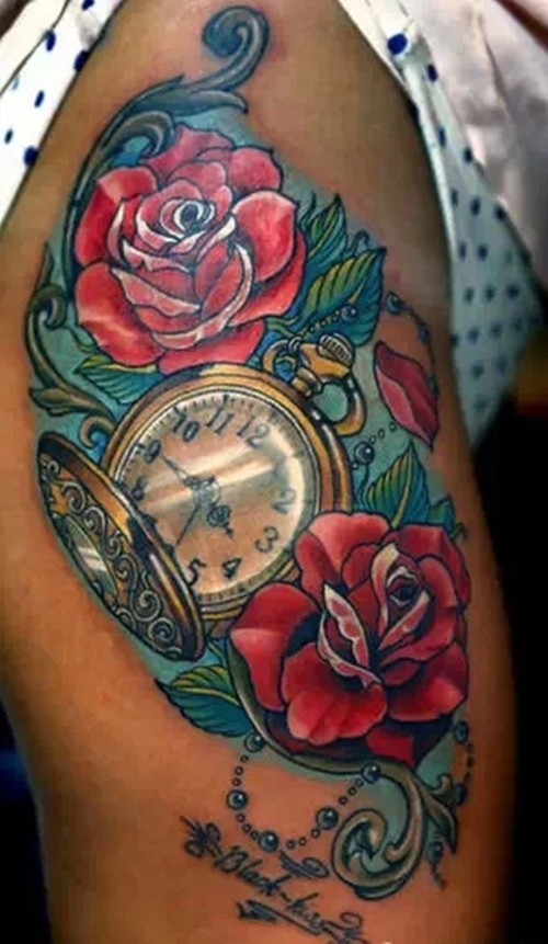 点击大图看下一张：唯美的钟表玫瑰纹身图6