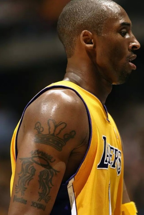 点击大图看下一张：NBA硬汉和他们的纹身
