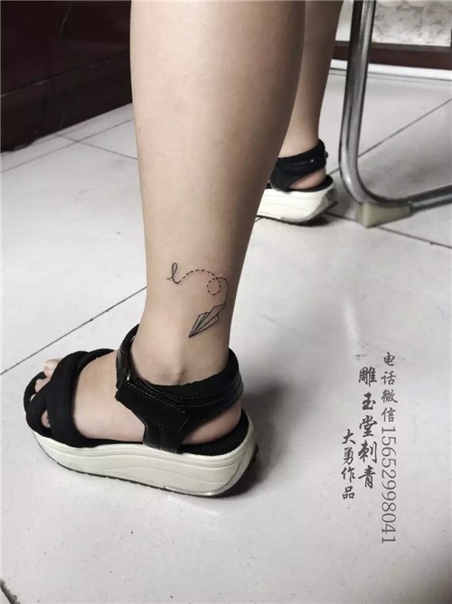 点击大图看下一张：花旦纹身  手臂纹身  腿部纹身  北京纹身  丰台纹身图8
