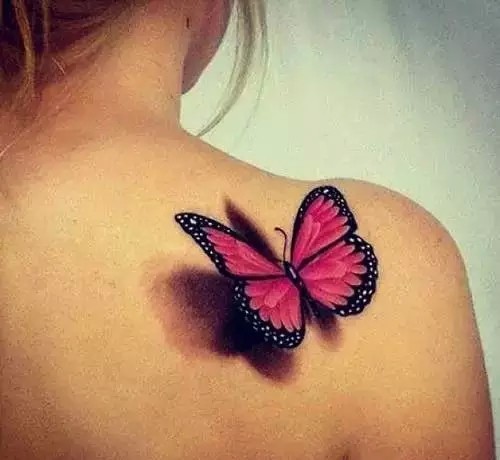 点击大图看下一张：精致的蝴蝶纹身