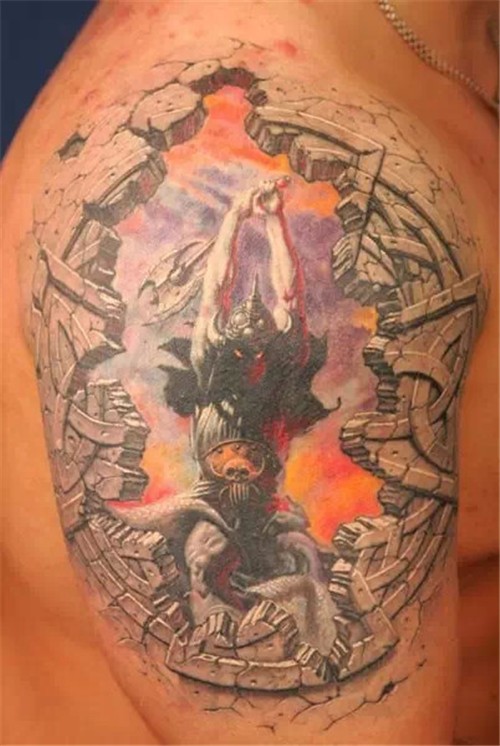 点击大图看下一张：俄罗斯纹身大师 Pavel Angel作品欣赏