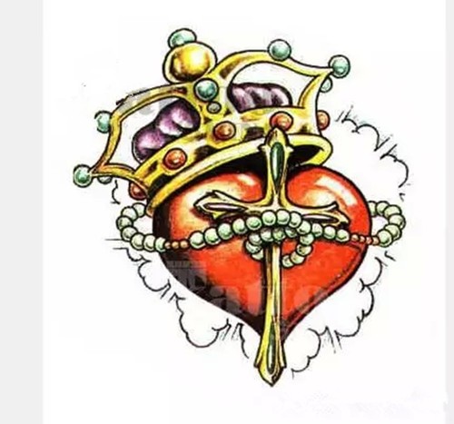 点击大图看下一张：荣耀璀璨的皇冠纹身手稿图6