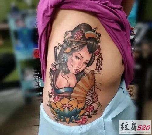 点击大图看下一张：日本传统艺妓美女纹身图2