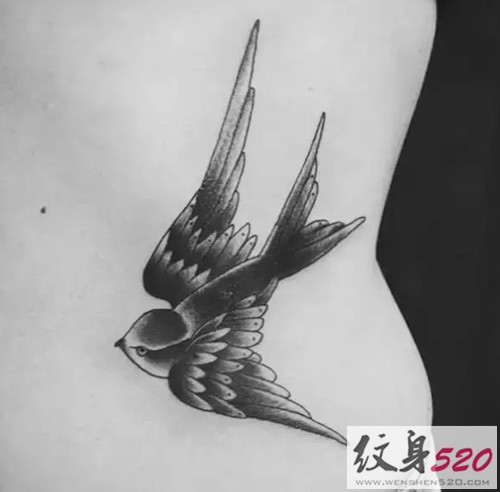 点击大图看下一张：可爱的黑白燕子纹身图案大全图8