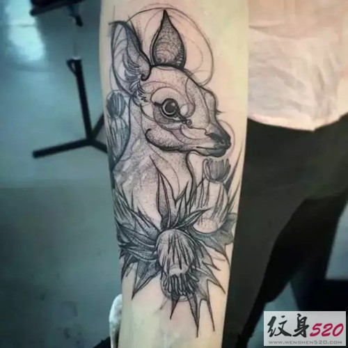 点击大图看下一张：纹身艺术家Naomi的趣味小动物纹身图3