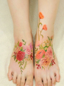 适合女生的花朵纹身图片特别优雅