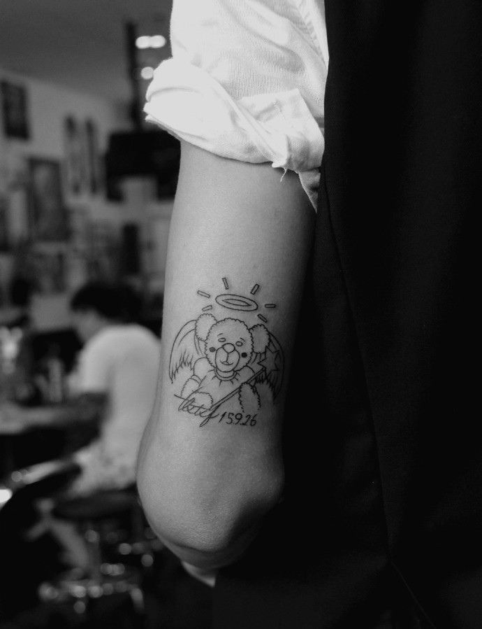 点击大图看下一张：非常简陋干净的可爱动物纹身(1/6)