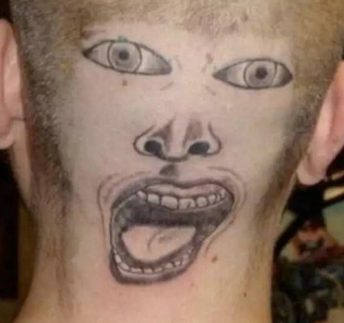 点击大图看下一张:简直笑到肚子疼的个性纹身(1/1)