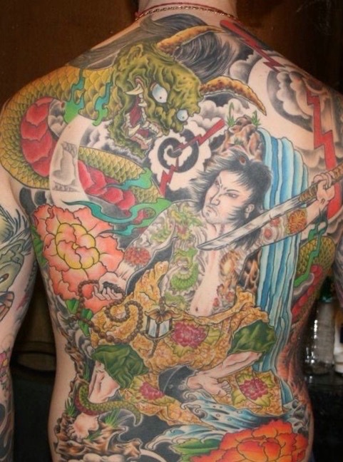 点击大图看下一张：经典彩色日式满背纹身图案(1/1)
