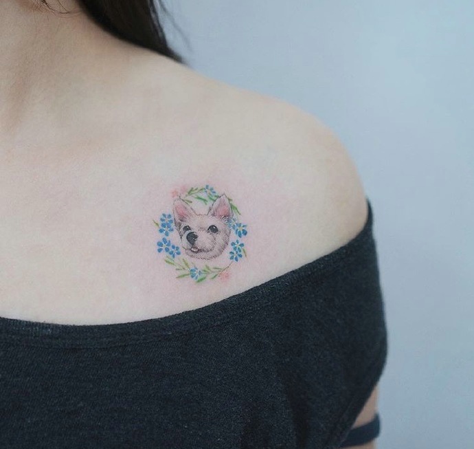 点击大图看下一张：一组适合女生的最新小清新纹身刺青