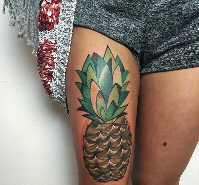 点击大图看下一张：非常个性的菠萝和玉米纹身图案