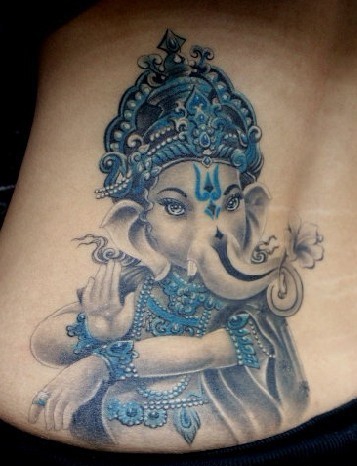 点击大图看下一张:传统象神腰部纹身图案