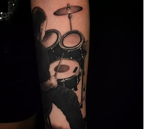 点击大图看下一张:复古欧美风old school纹身图案大全