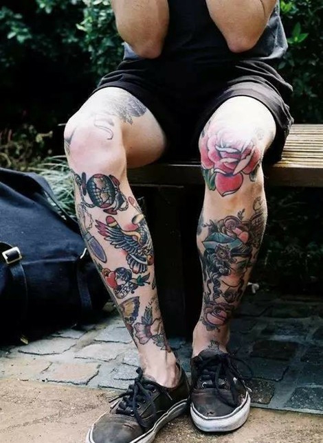 点击大图看下一张:夏天花腿怎么露 时尚达人来教教你