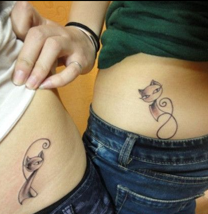 点击大图看下一张：情侣个性腰部猫咪纹身