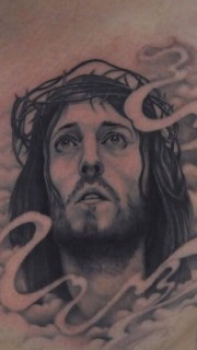 男士胸前个性耶稣头像纹身