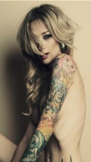 时尚美女个性花臂纹身图案