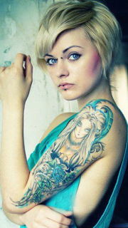时尚女手臂玫瑰和头像纹身图案