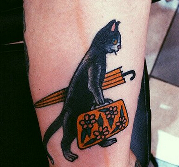 点击大图看下一张：手臂个性怪猫咪纹身图案