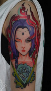 手臂彩色艺妓玫瑰纹身图案
