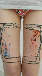 女生大腿喜欢的小兔子纹身图案