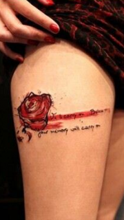 经典女性腿部漂亮玫瑰花纹身图案