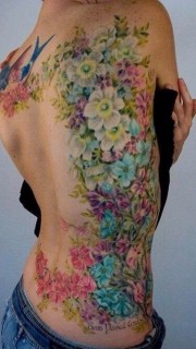 半身腰部植物图案纹身