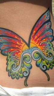 美女腰部前卫漂亮蝴蝶翅膀刺青图片