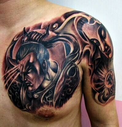 点击大图看下一张：超酷的二郎神半甲纹身