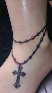 脚踝十字架脚链纹身图案