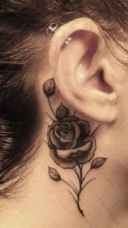 荆棘的玫瑰刺青纹身图案