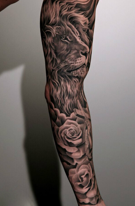点击大图看下一张：花臂狮子玫瑰纹身图案
