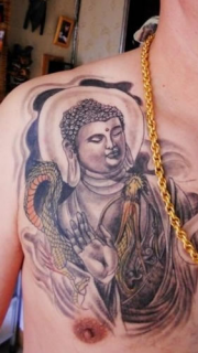 男士胸部神圣的佛像纹身图案大全