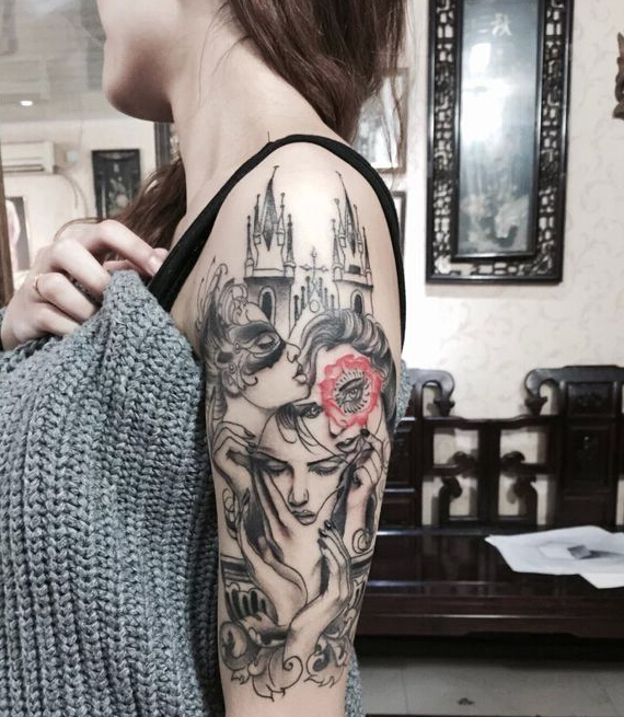 点击大图看下一张：女生手臂城堡美女头像纹身