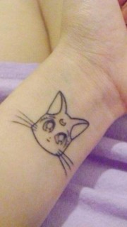 手腕猫咪纹身图案