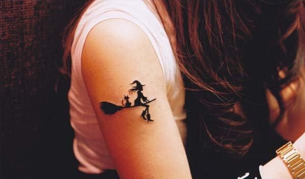 点击大图看下一张：美女手臂巫婆图腾纹身图案